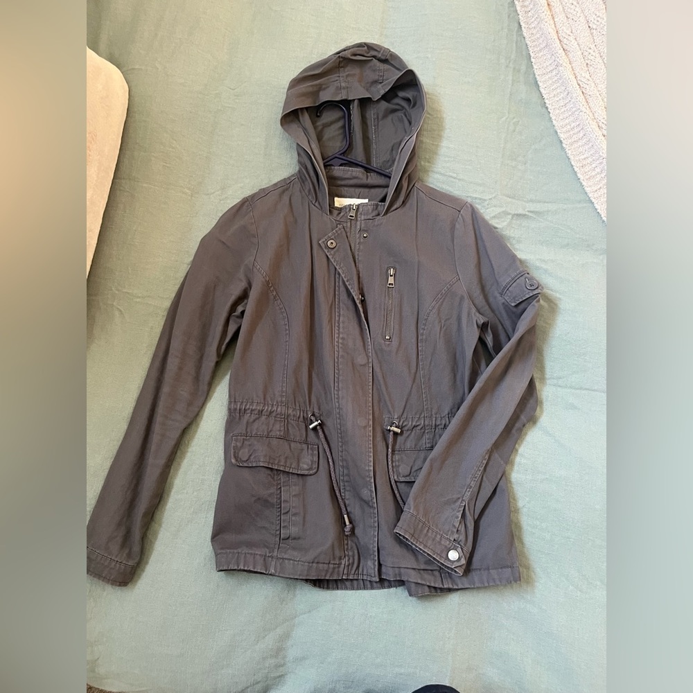 Sky and Sparrow Gray Coat